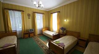Гостиница Иерусалимская Лукино Односпальная кровать в общем номере с 4 кроватями-1